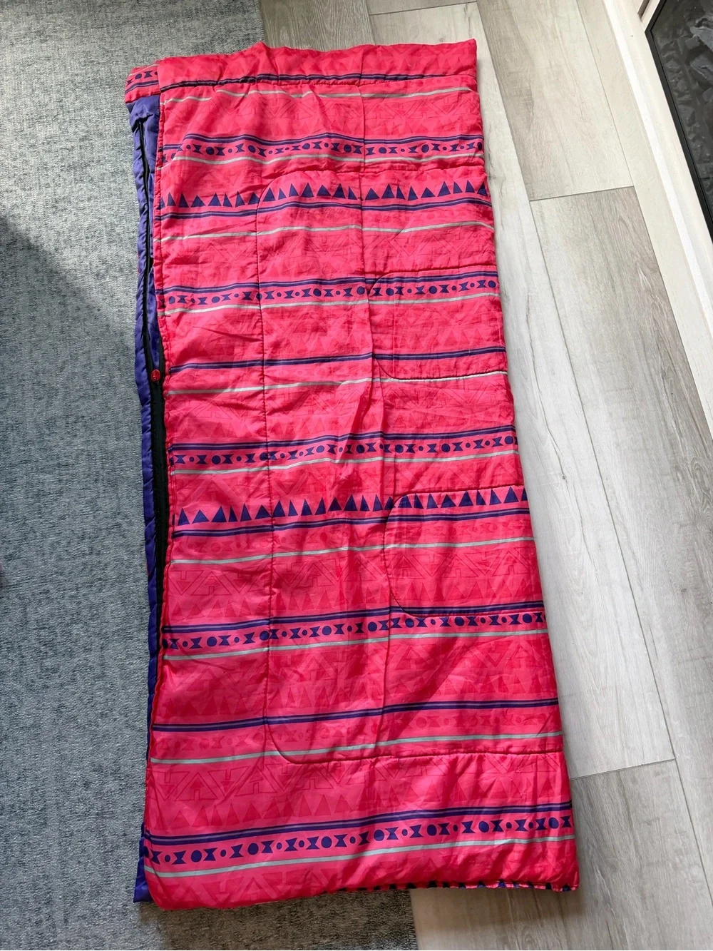 Coleman youth size sleeping bad Aztec pattern